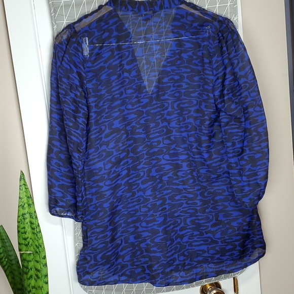 Sheer blue and black top - Picture 5 of 6